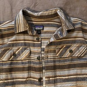 Patagonia Men's Long Sleeved Fjord Flannel Shirt